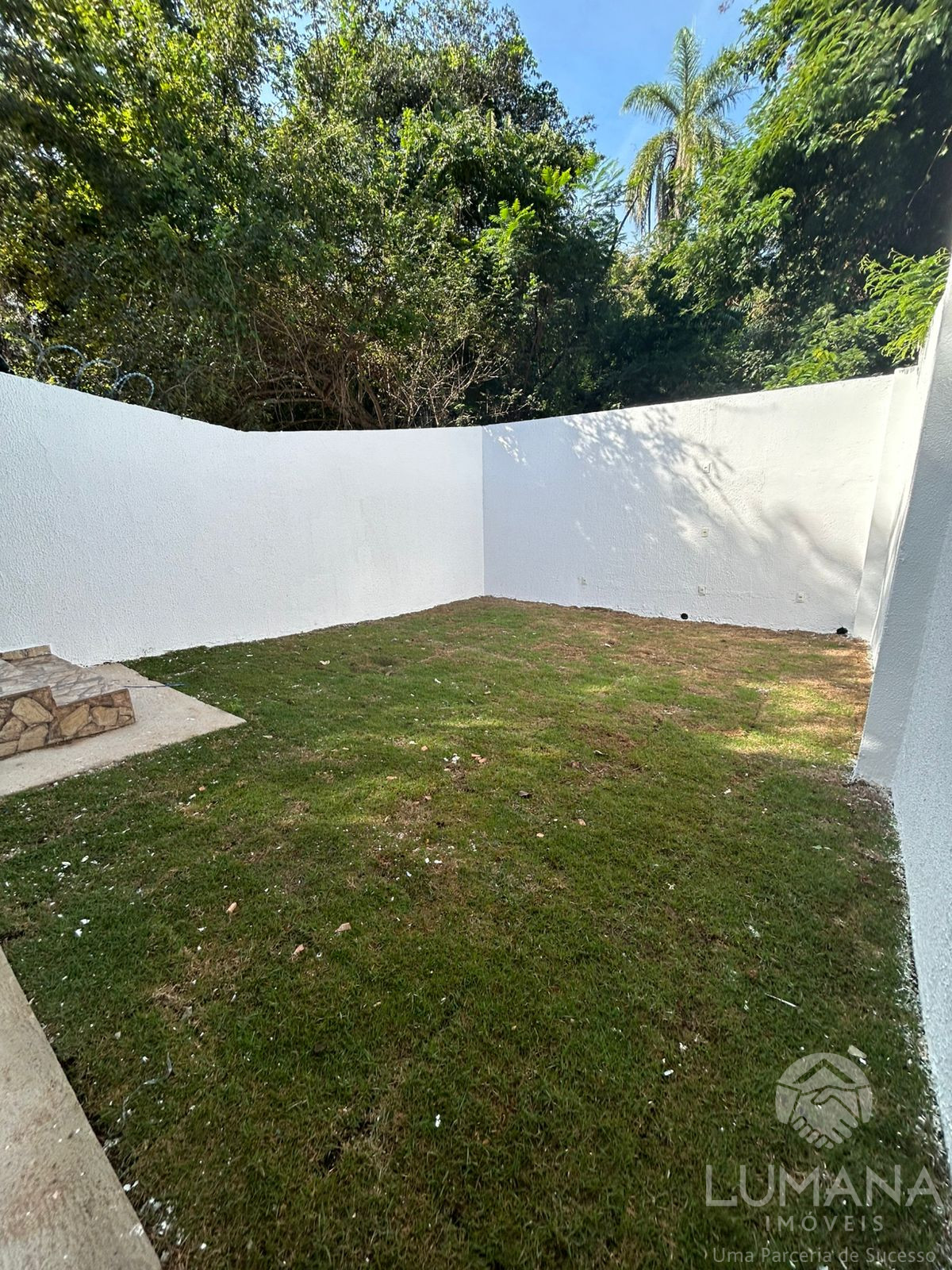 Casa c/quintal