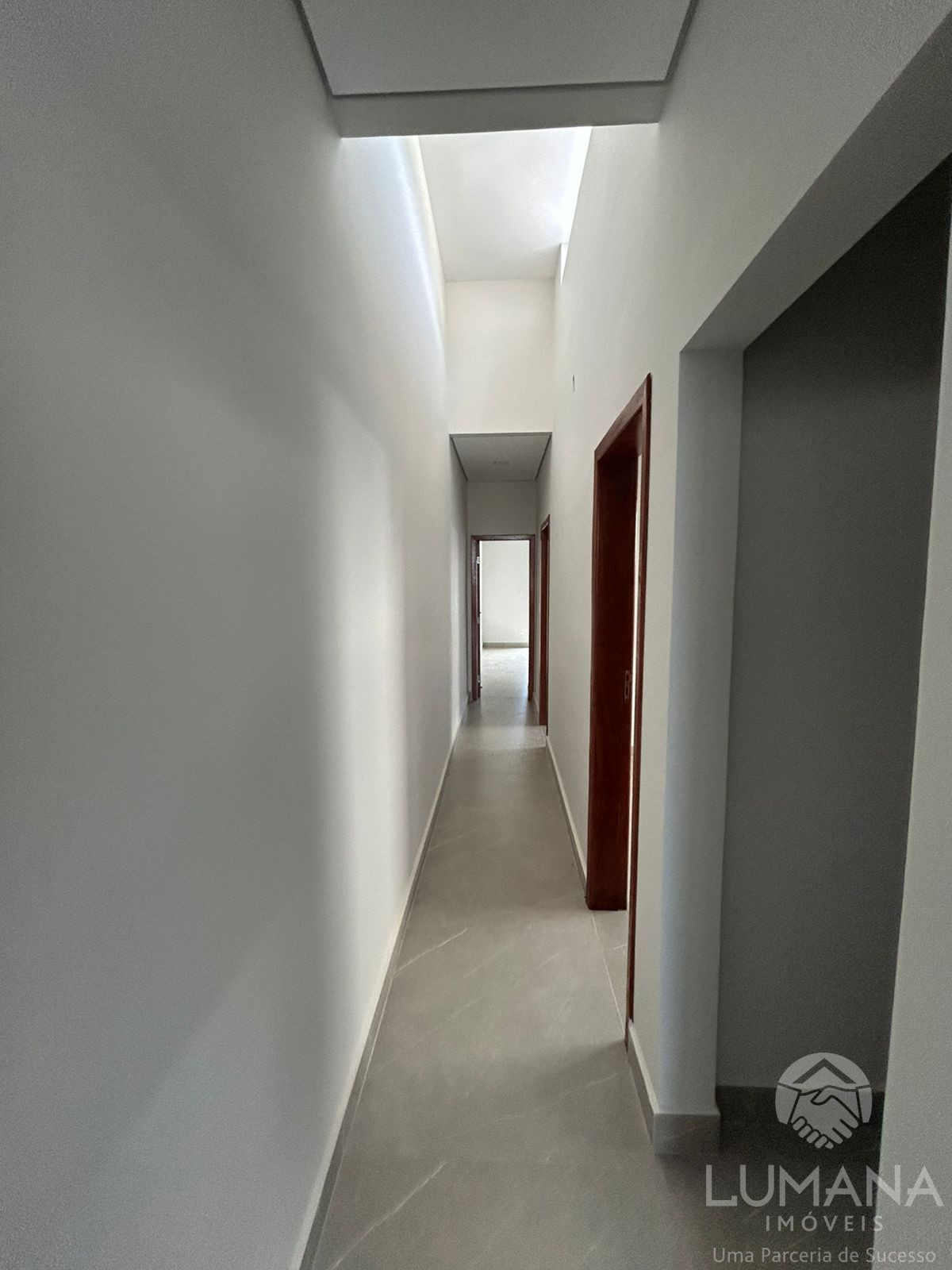 Casa em lote 203 m²