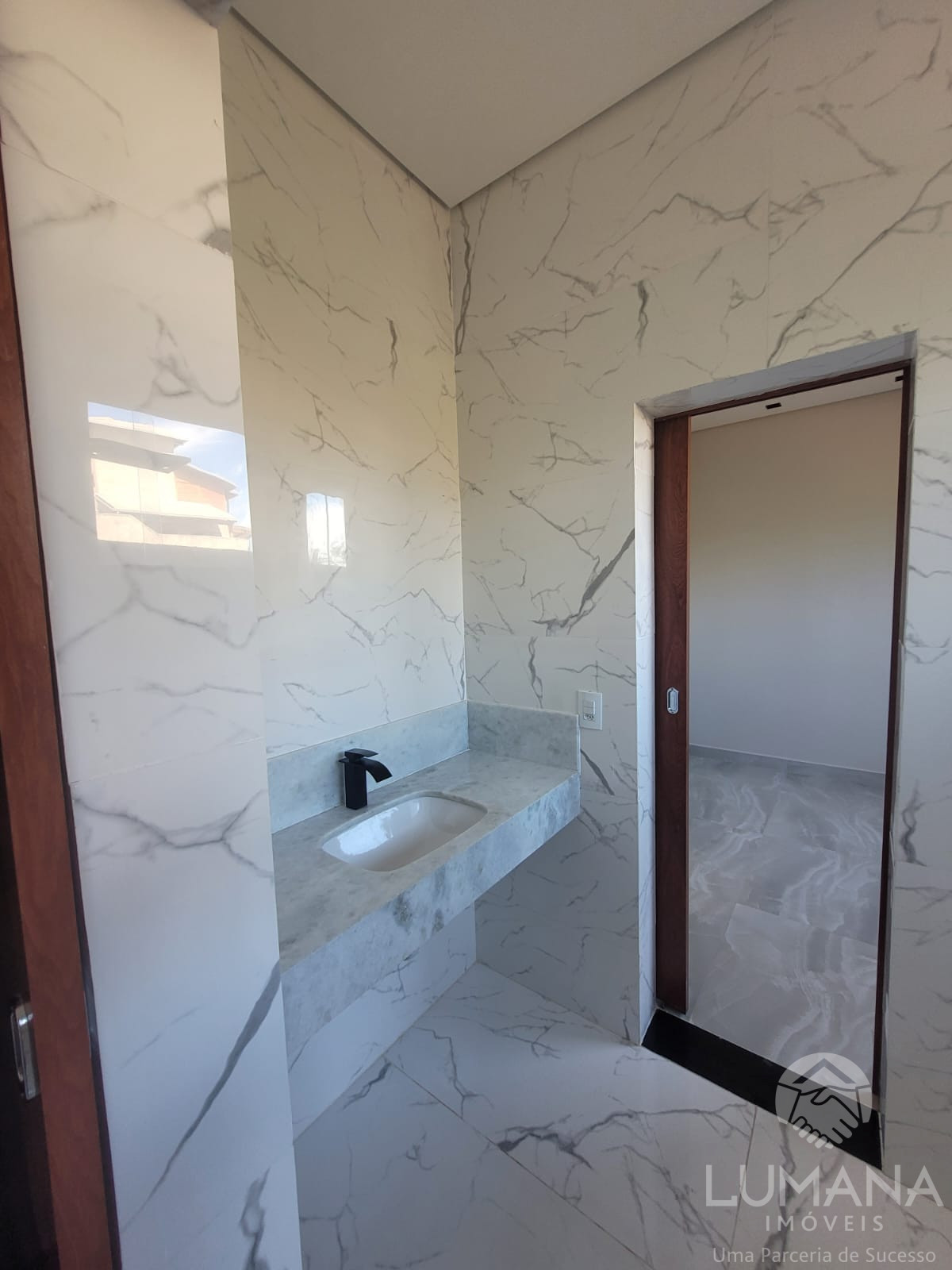 Casa em condomínio