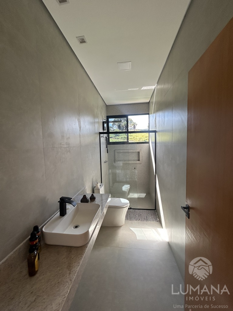Casa em Condomínio