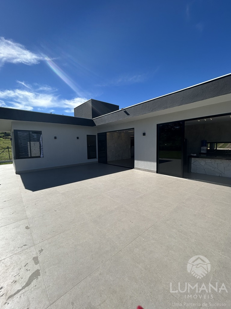 Casa em Condomínio