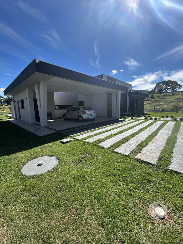 Casa em Condomínio