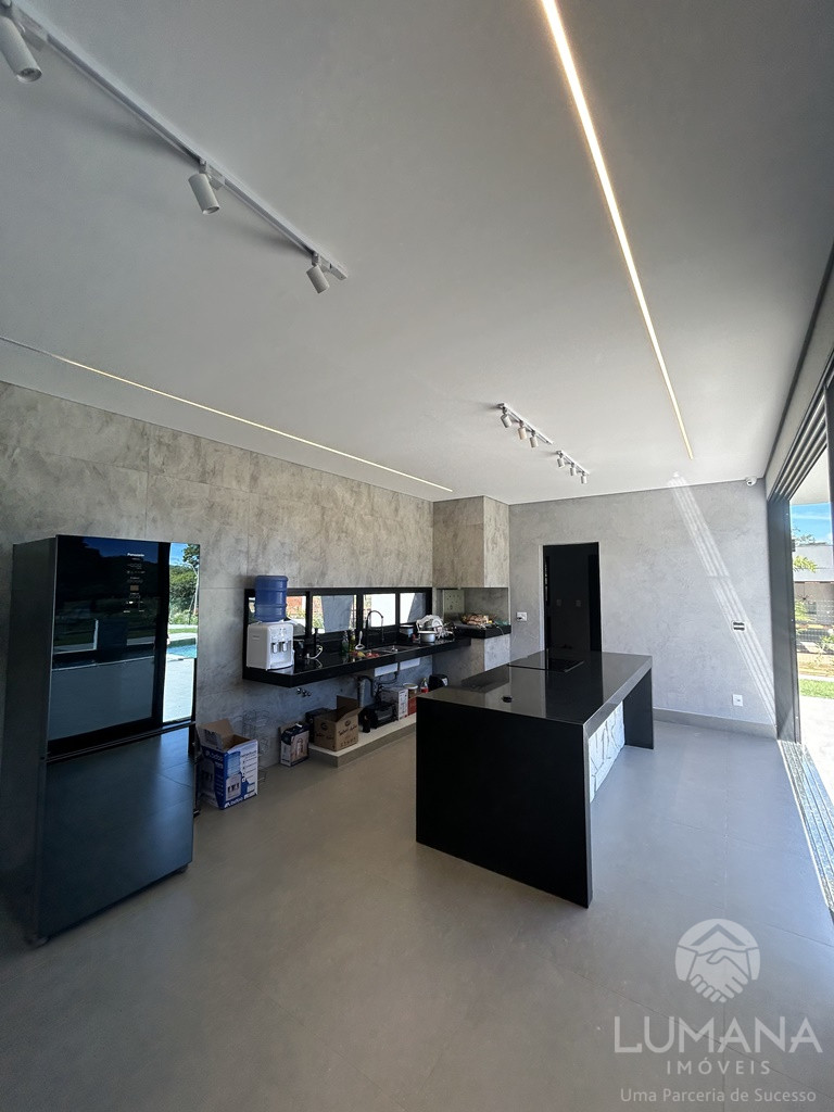 Casa em Condomínio