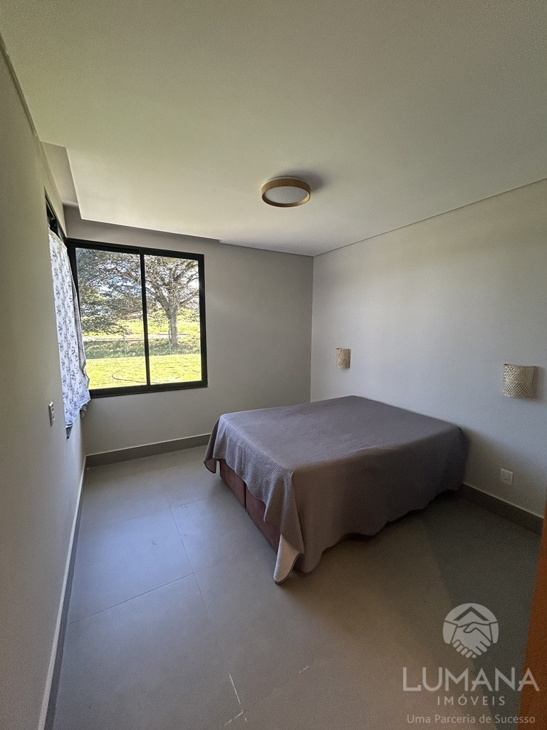 Casa em Condomínio
