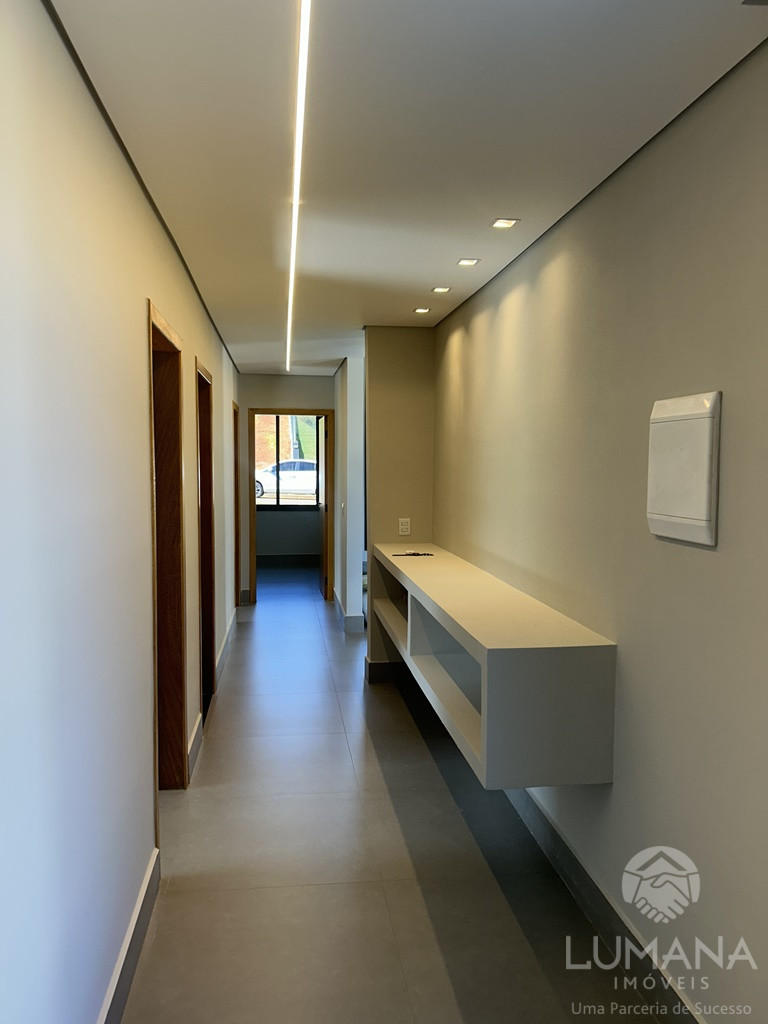 Casa em Condomínio