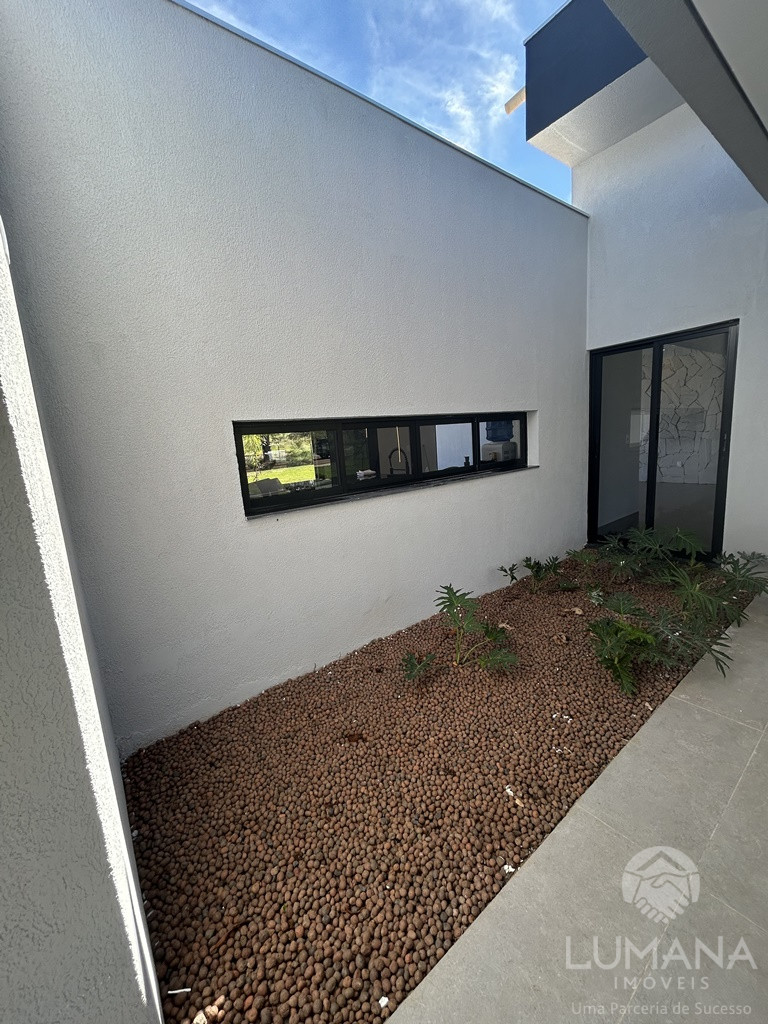 Casa em Condomínio