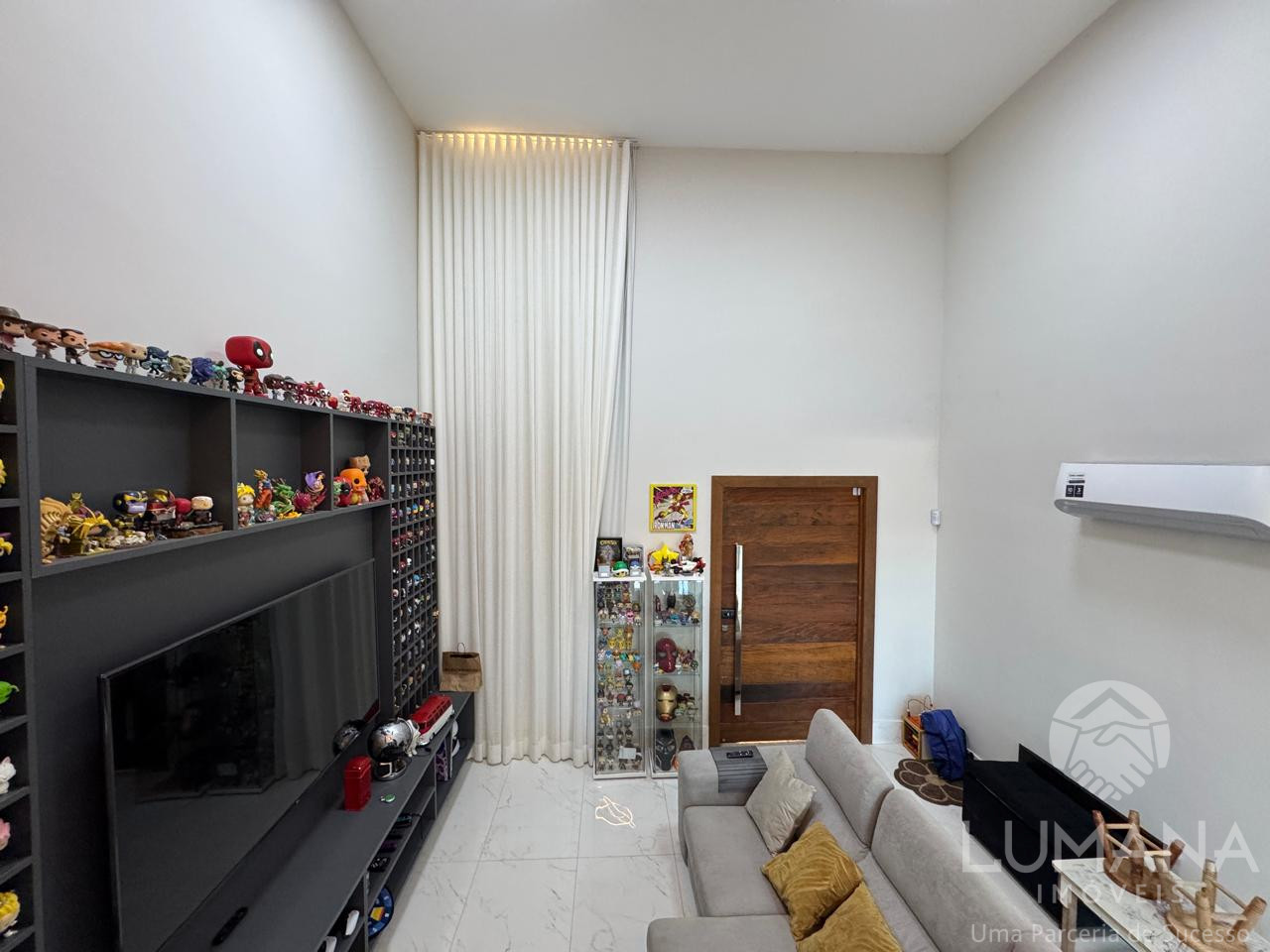 Casa em condomínio