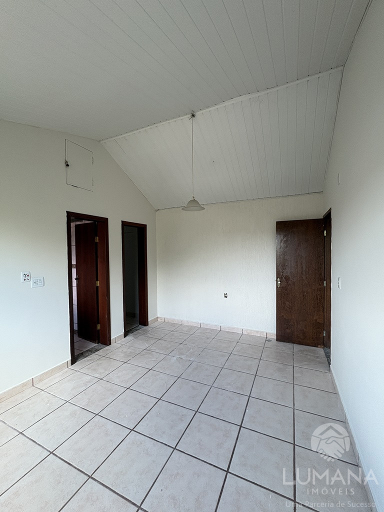 CASA COM QUINTAL