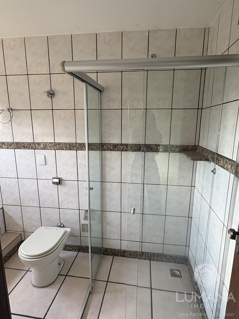 CASA COM QUINTAL