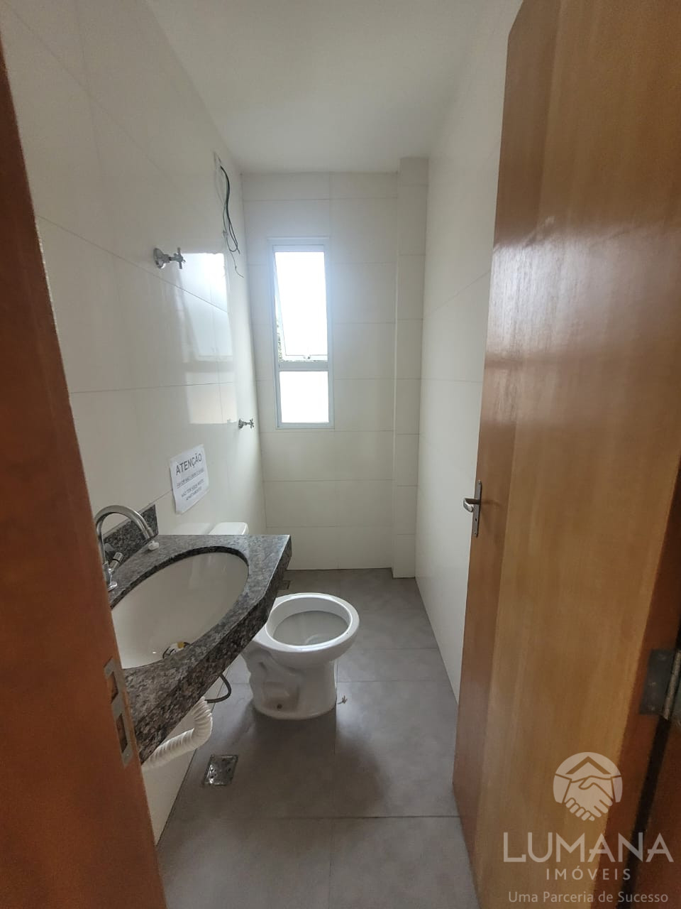 Apartamento  02 Áreas privativas