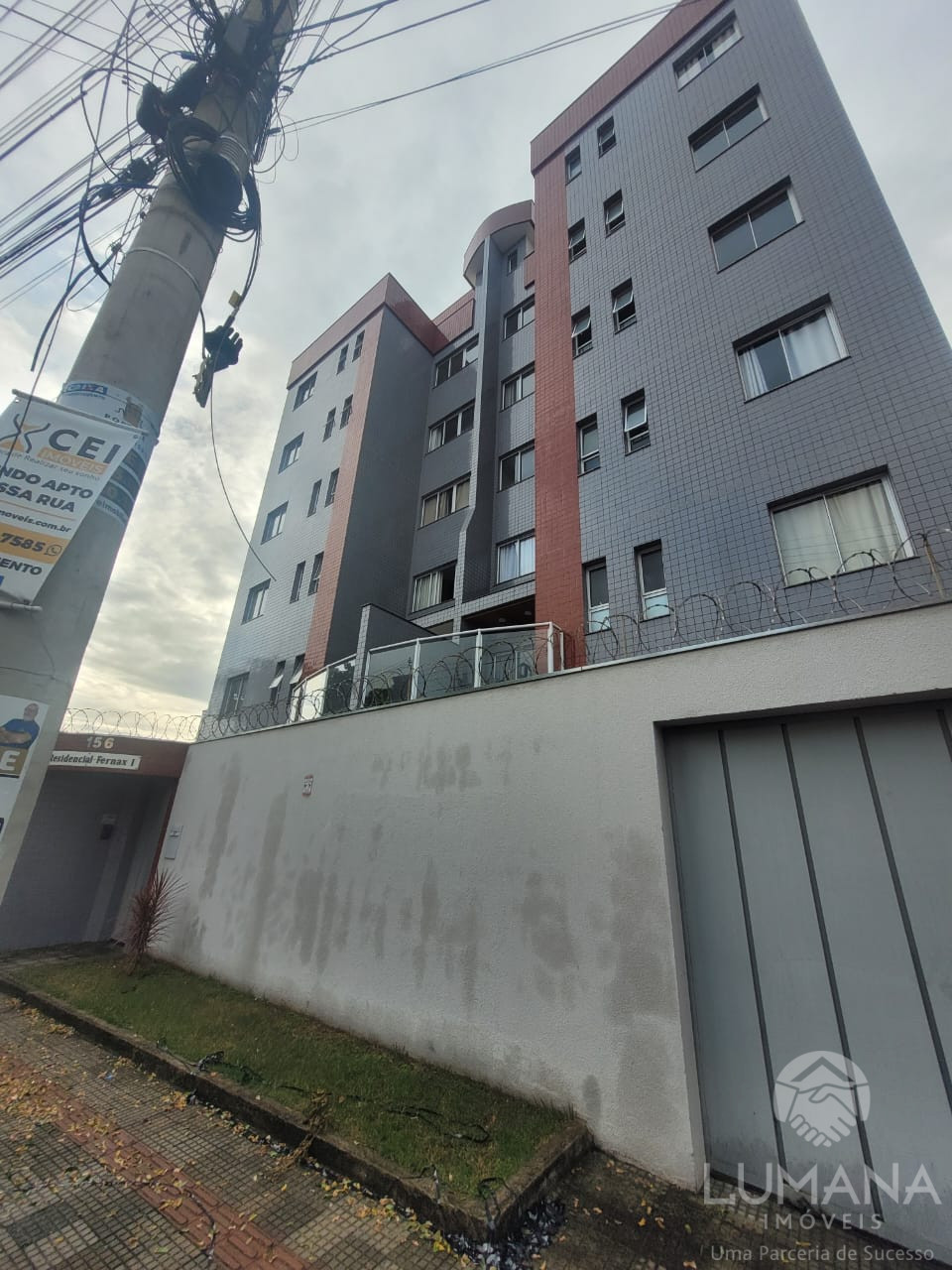 Apartamento  02 Áreas privativas