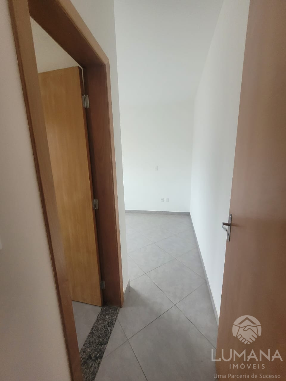 Apartamento  02 Áreas privativas