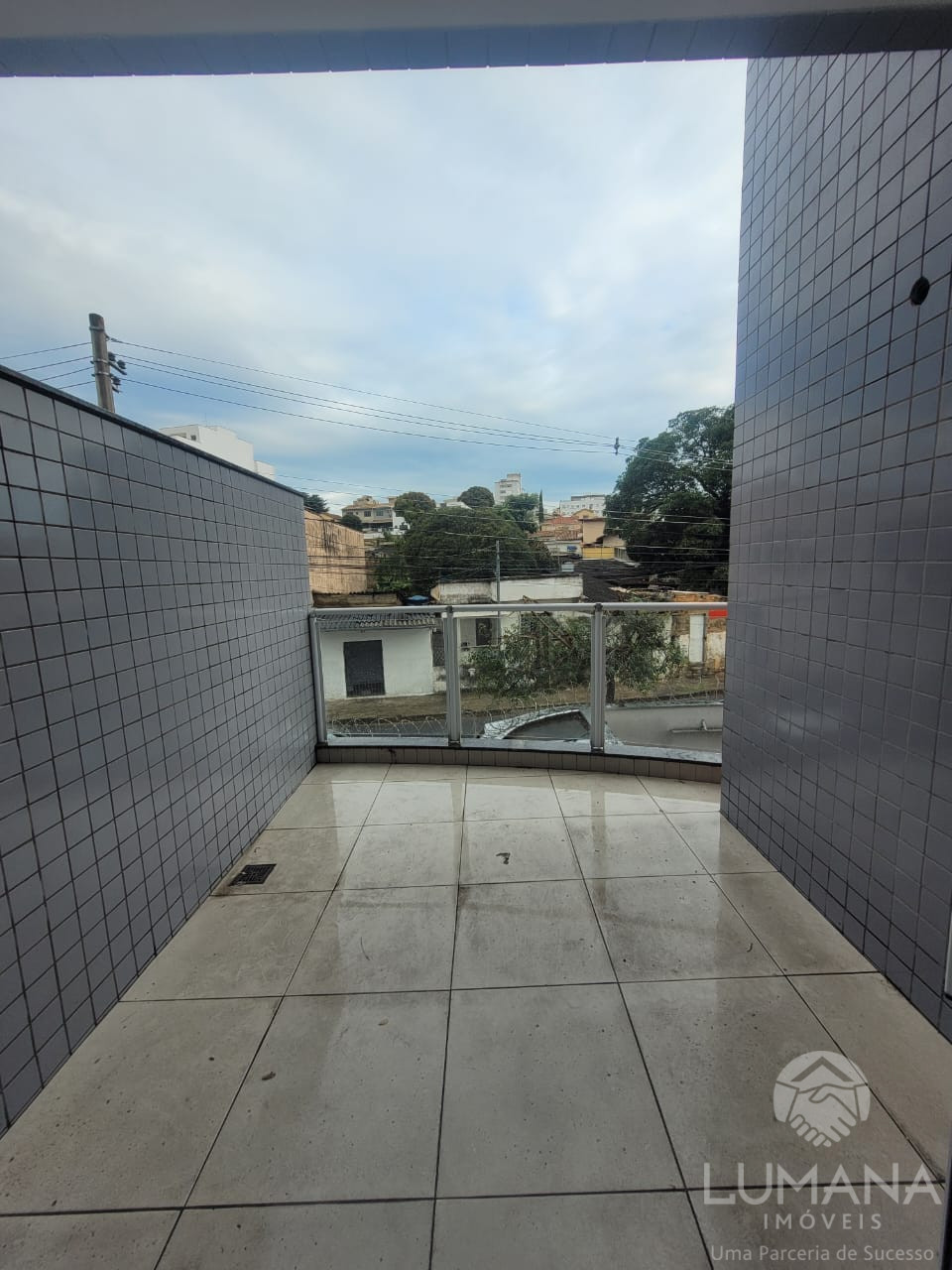 Apartamento  02 Áreas privativas