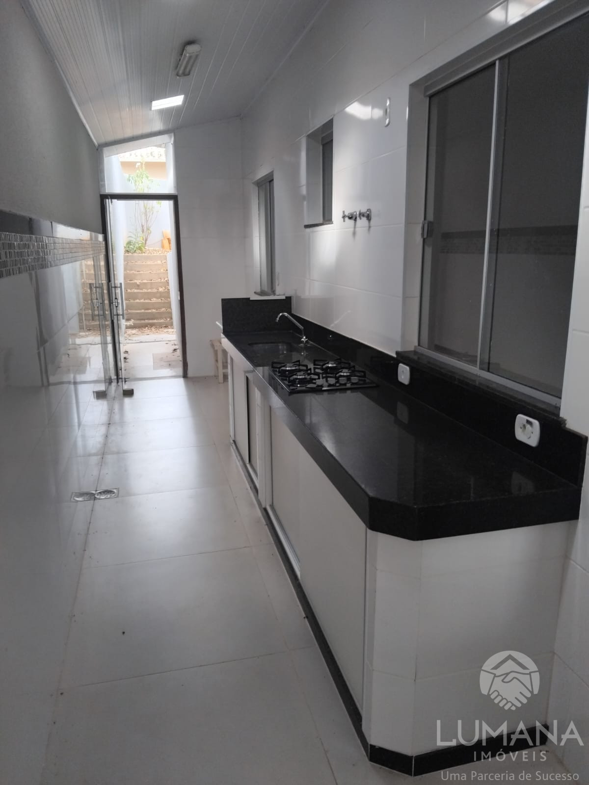 Casa Terreno 292 m²