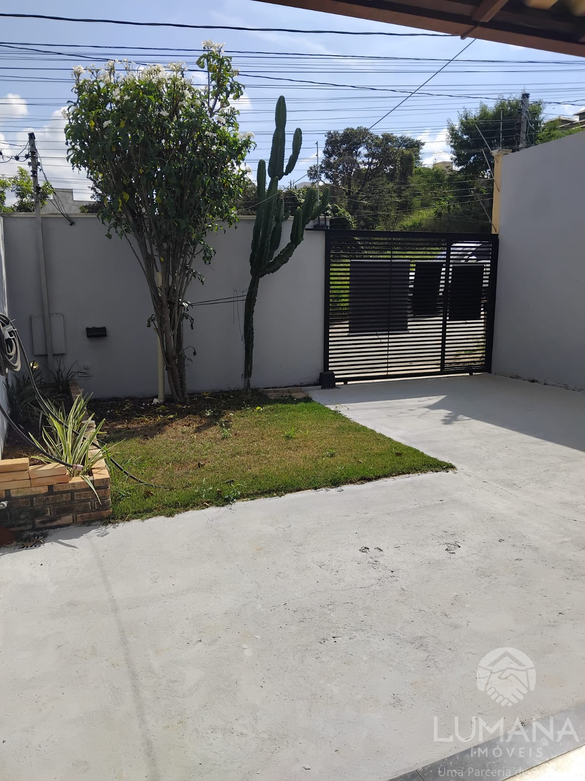 Casa Terreno 292 m²