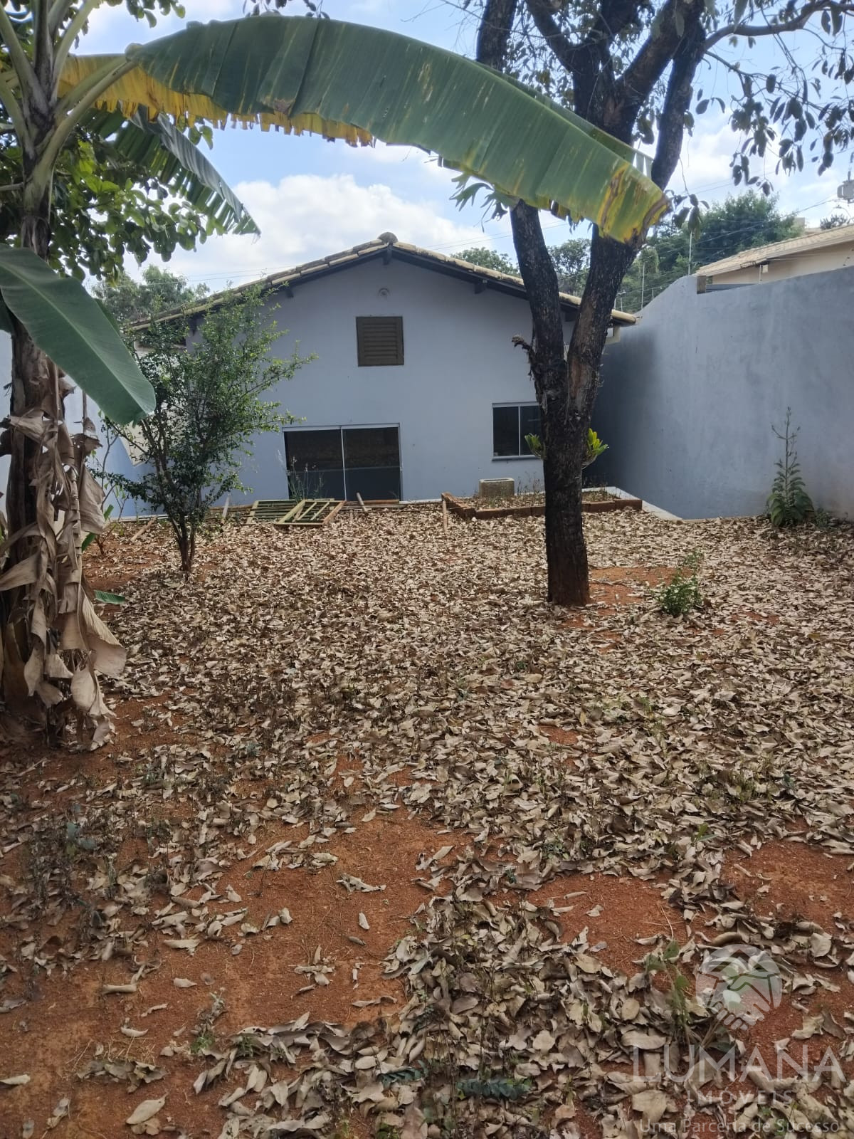 Casa Terreno 292 m²