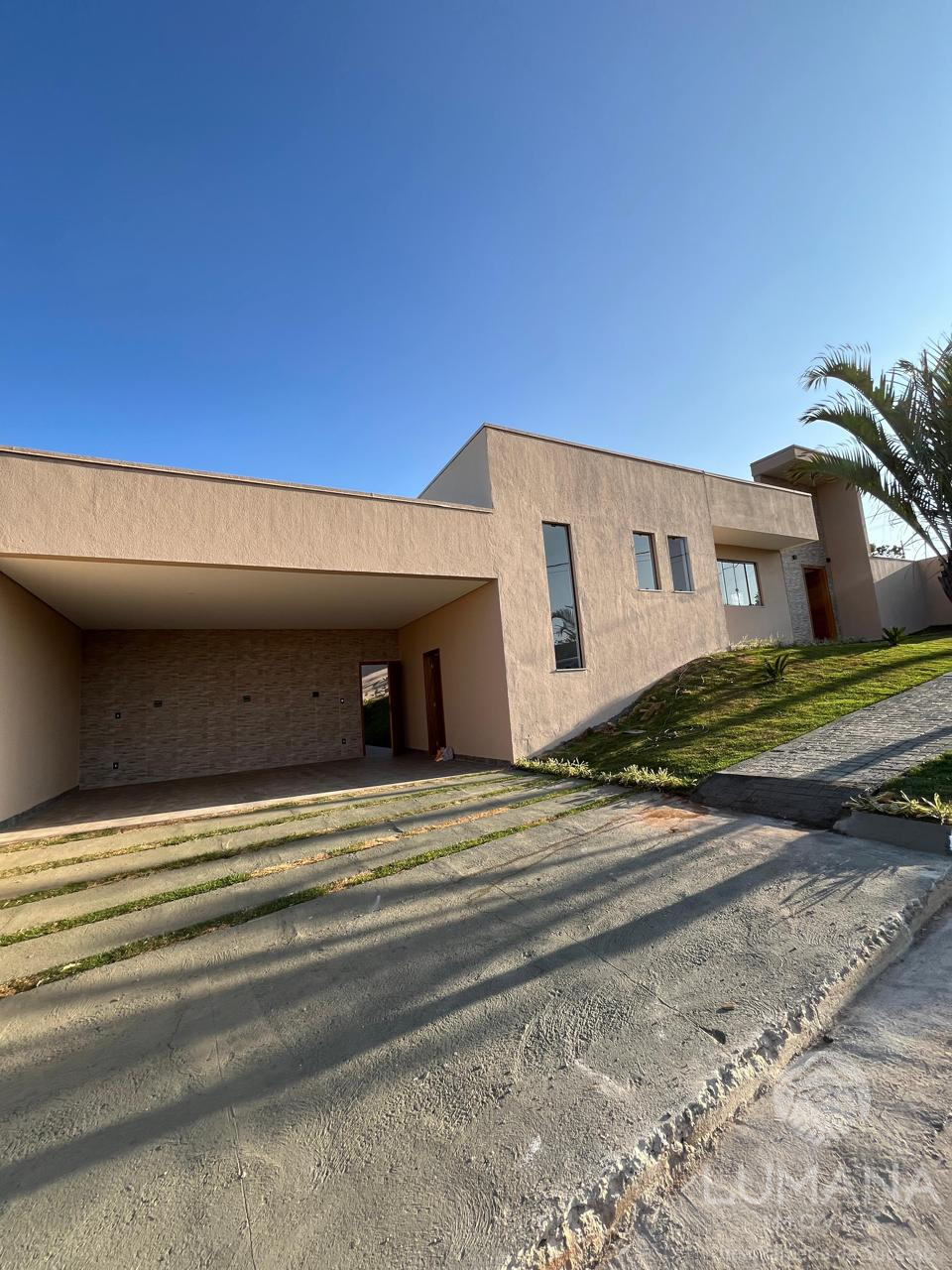 Casa em condomínio