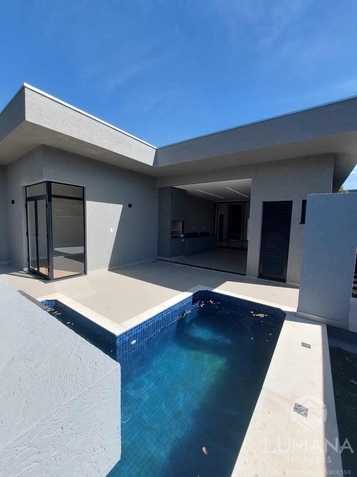 Casa em condomínio