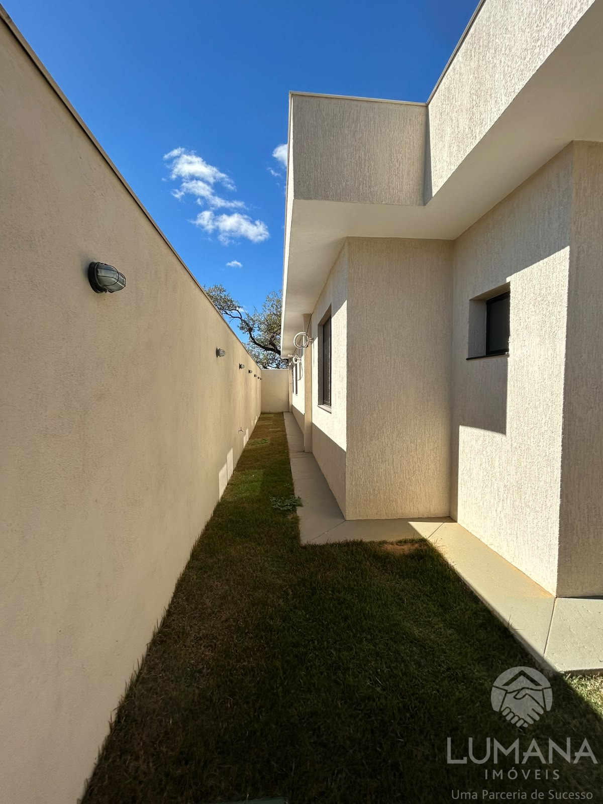 Casa Comercial/Residencial