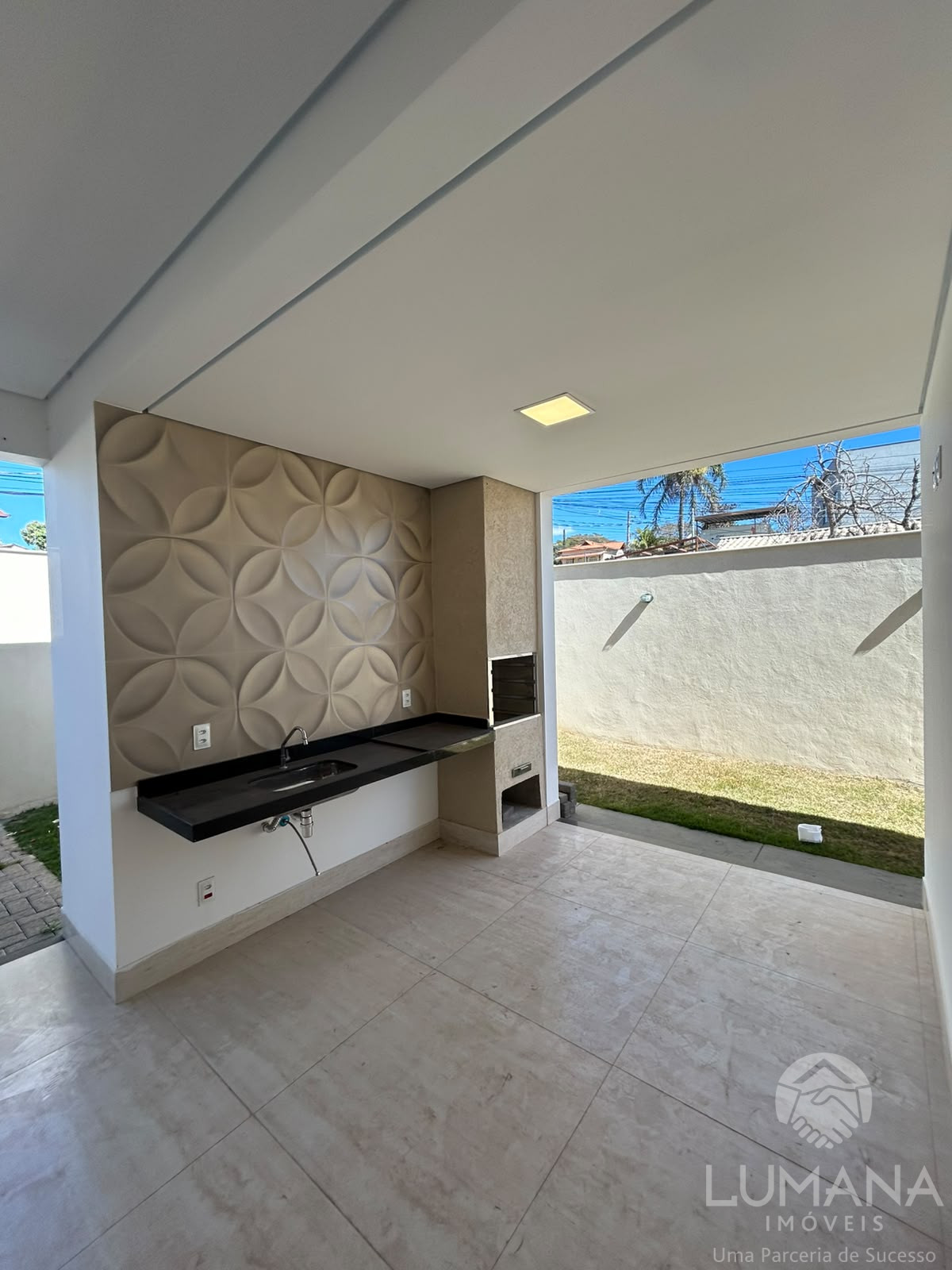 Casa Comercial/Residencial