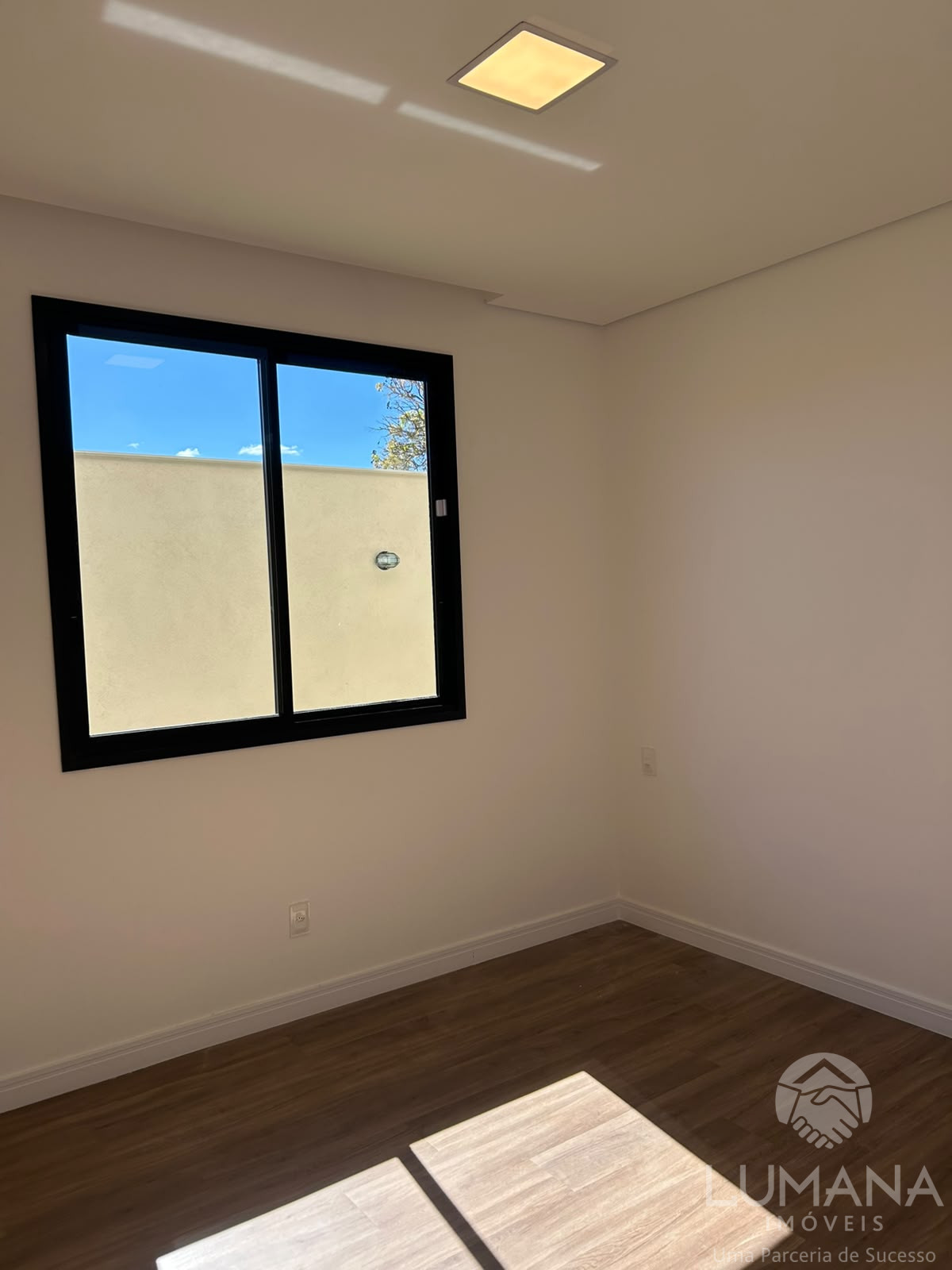 Casa Comercial/Residencial