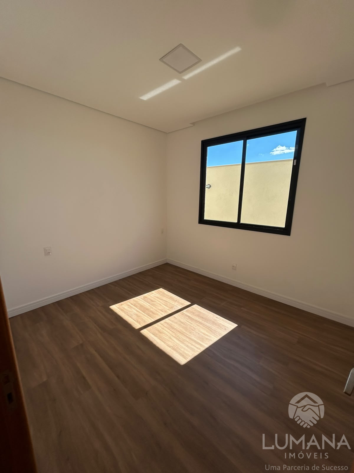Casa Comercial/Residencial