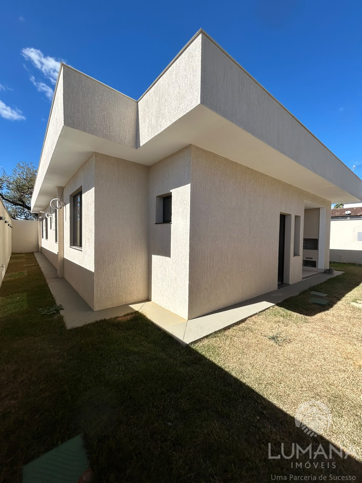 Casa Comercial/Residencial
