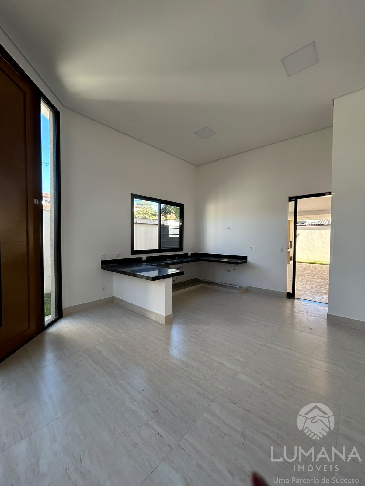 Casa Comercial/Residencial