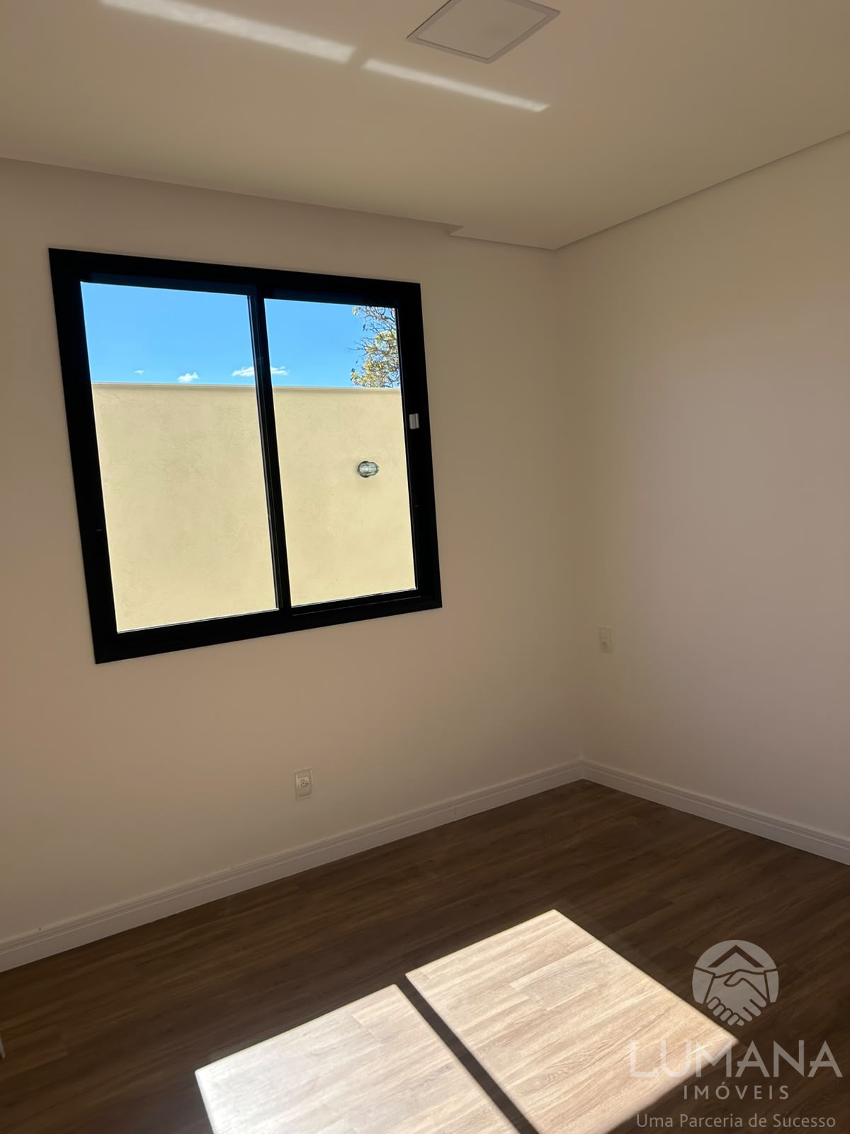 Casa Comercial/Residencial