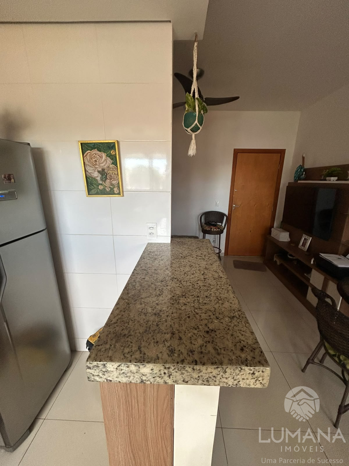 EDIFÍCIO MÔNACO - PRÓXIMO A RODOVIÁRIA