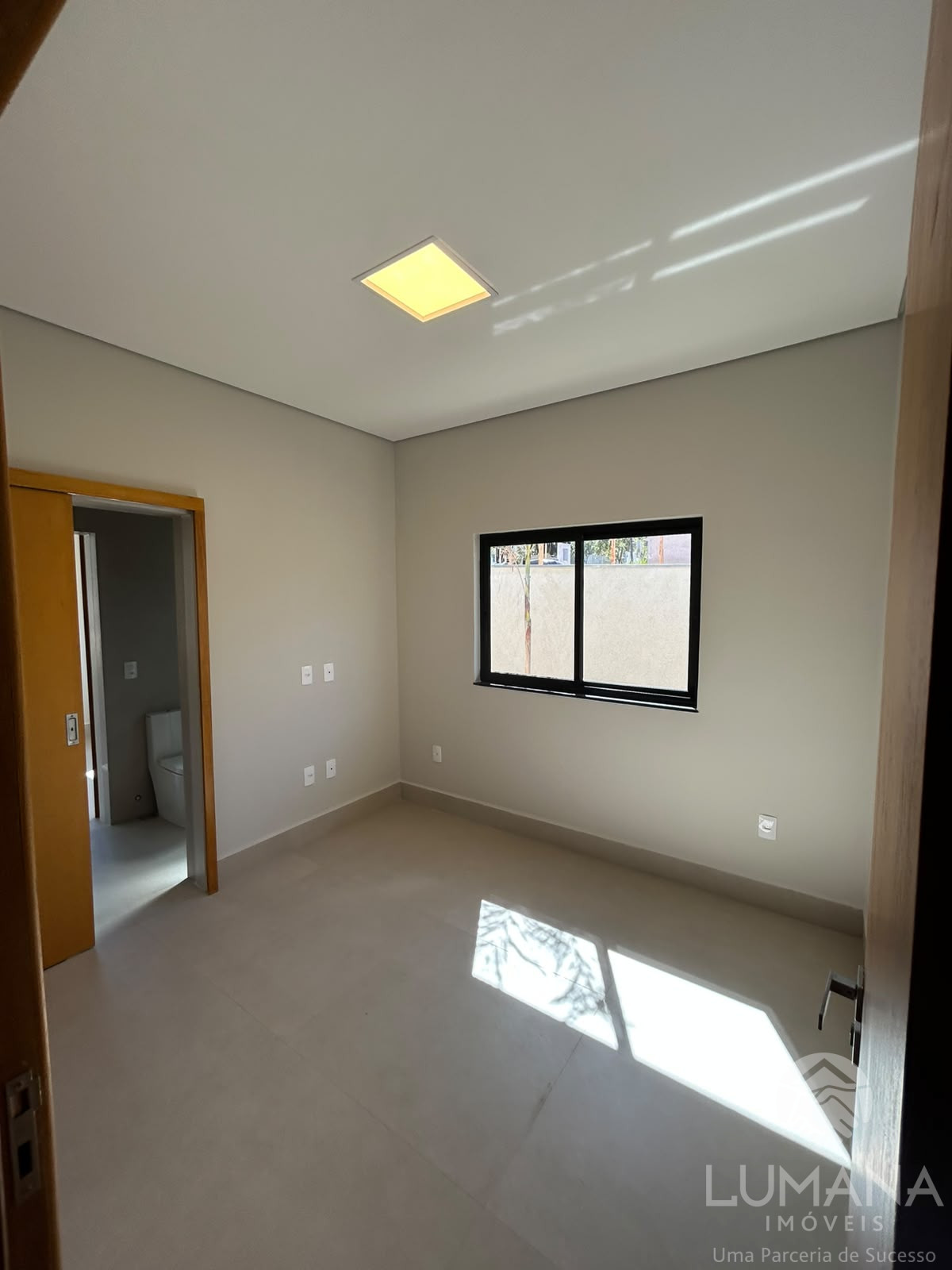 Casa em condomínio
