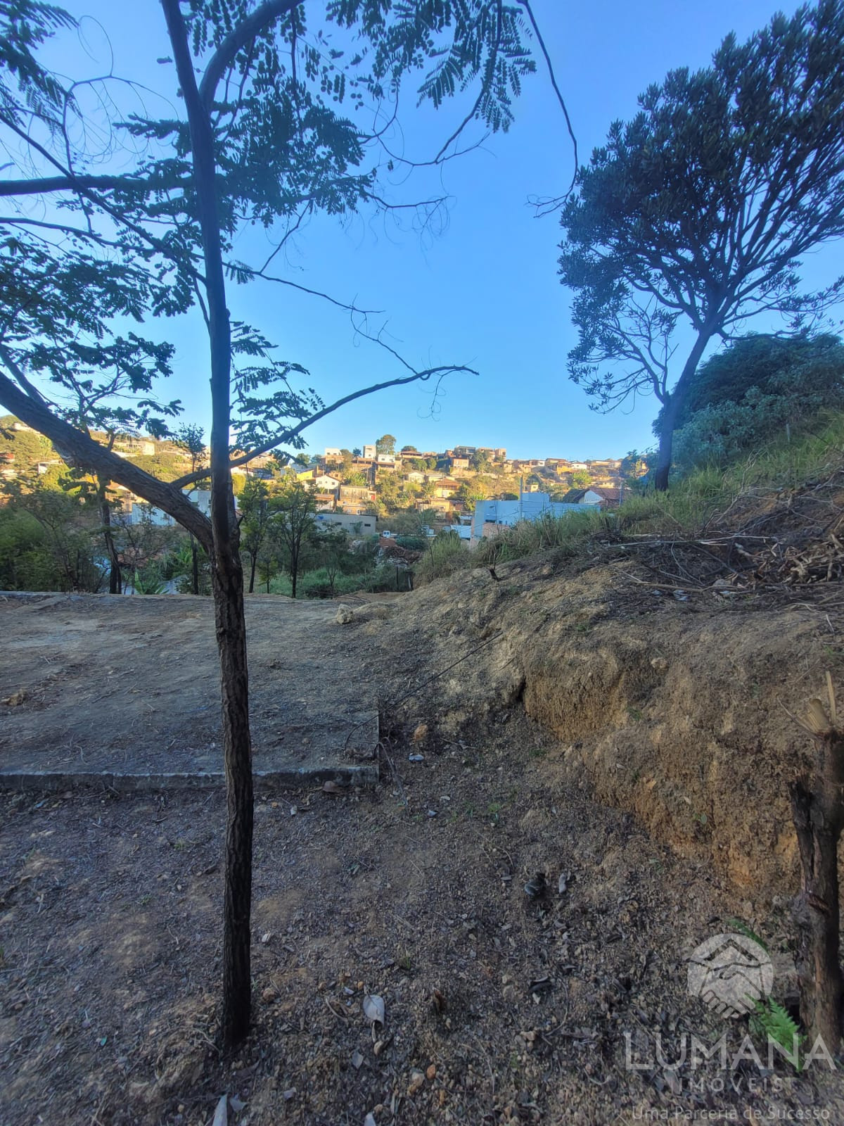 Lote 360 m² bairro  Aeronautas