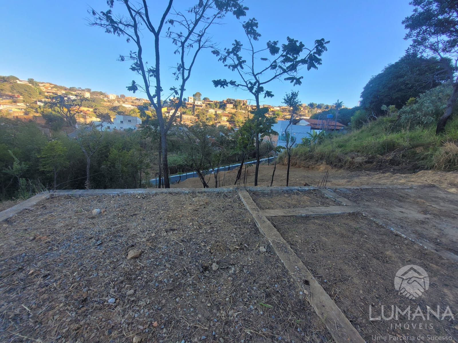 Lote 360 m² bairro  Aeronautas