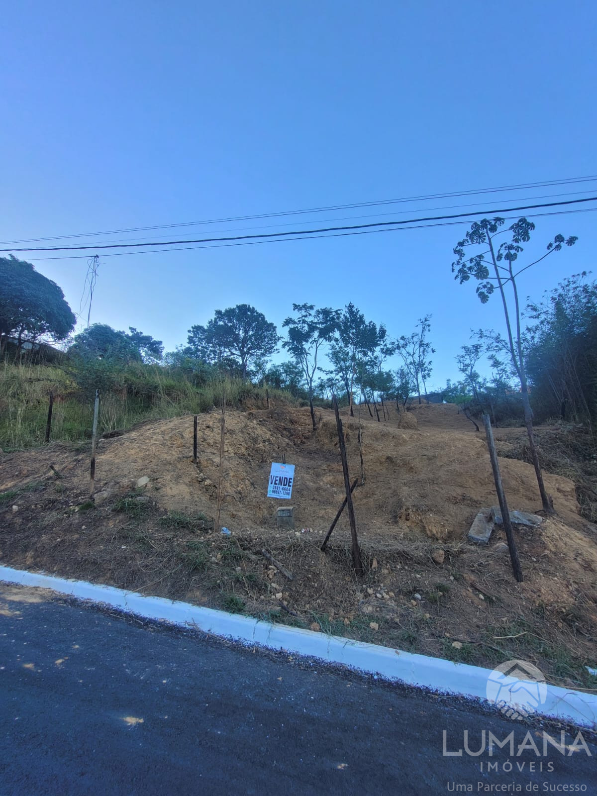 Lote 360 m² bairro  Aeronautas