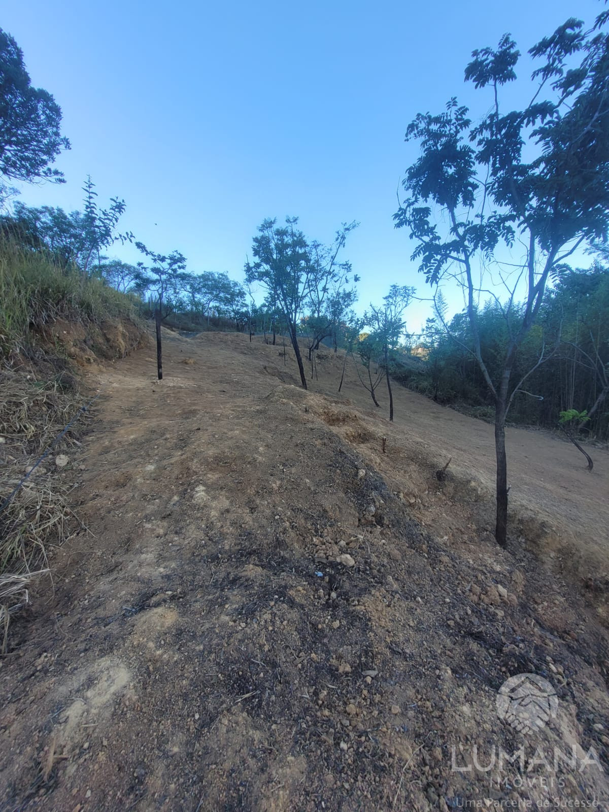 Lote 360 m² bairro  Aeronautas