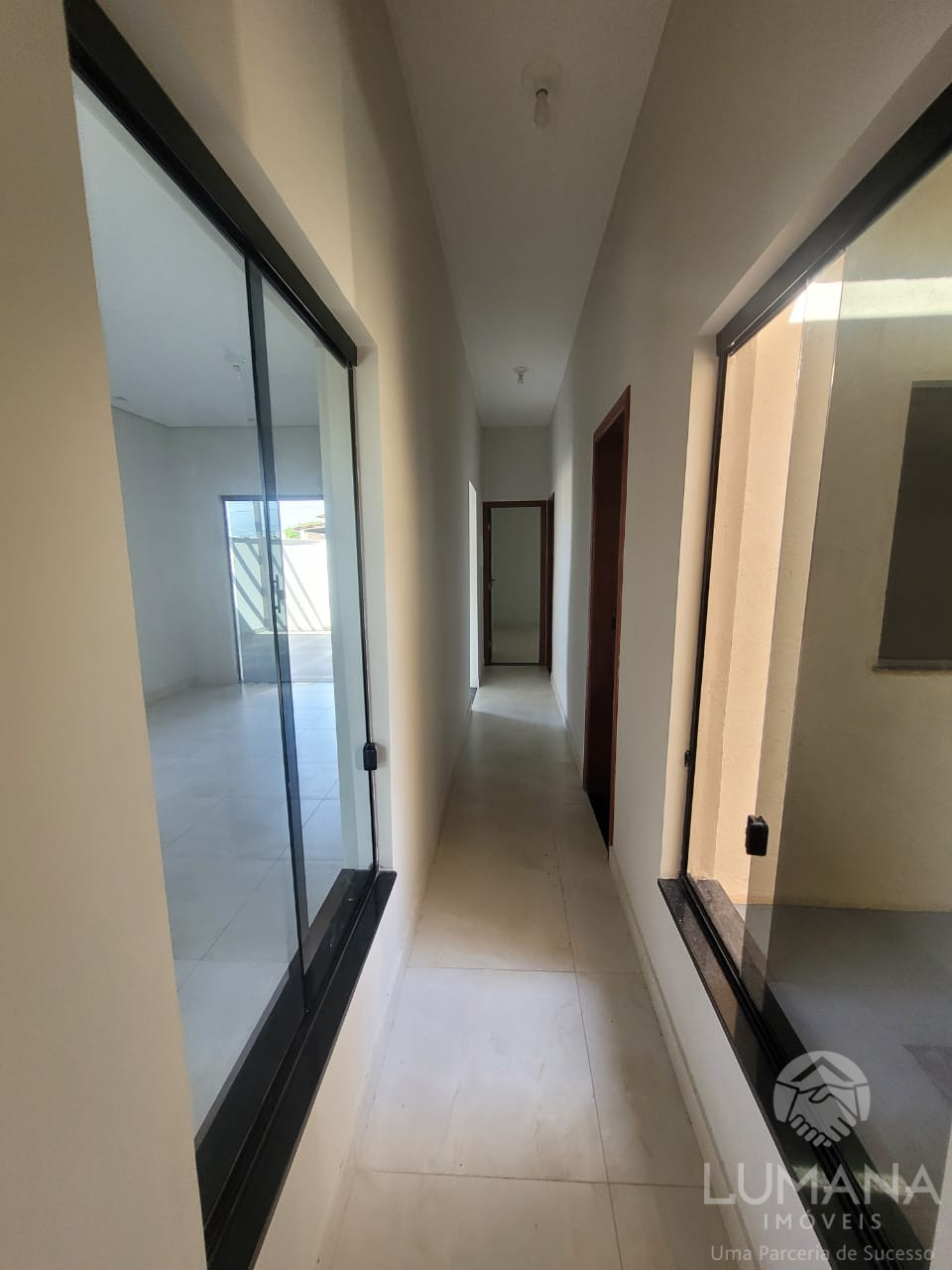 Casa independente lote 240 m²