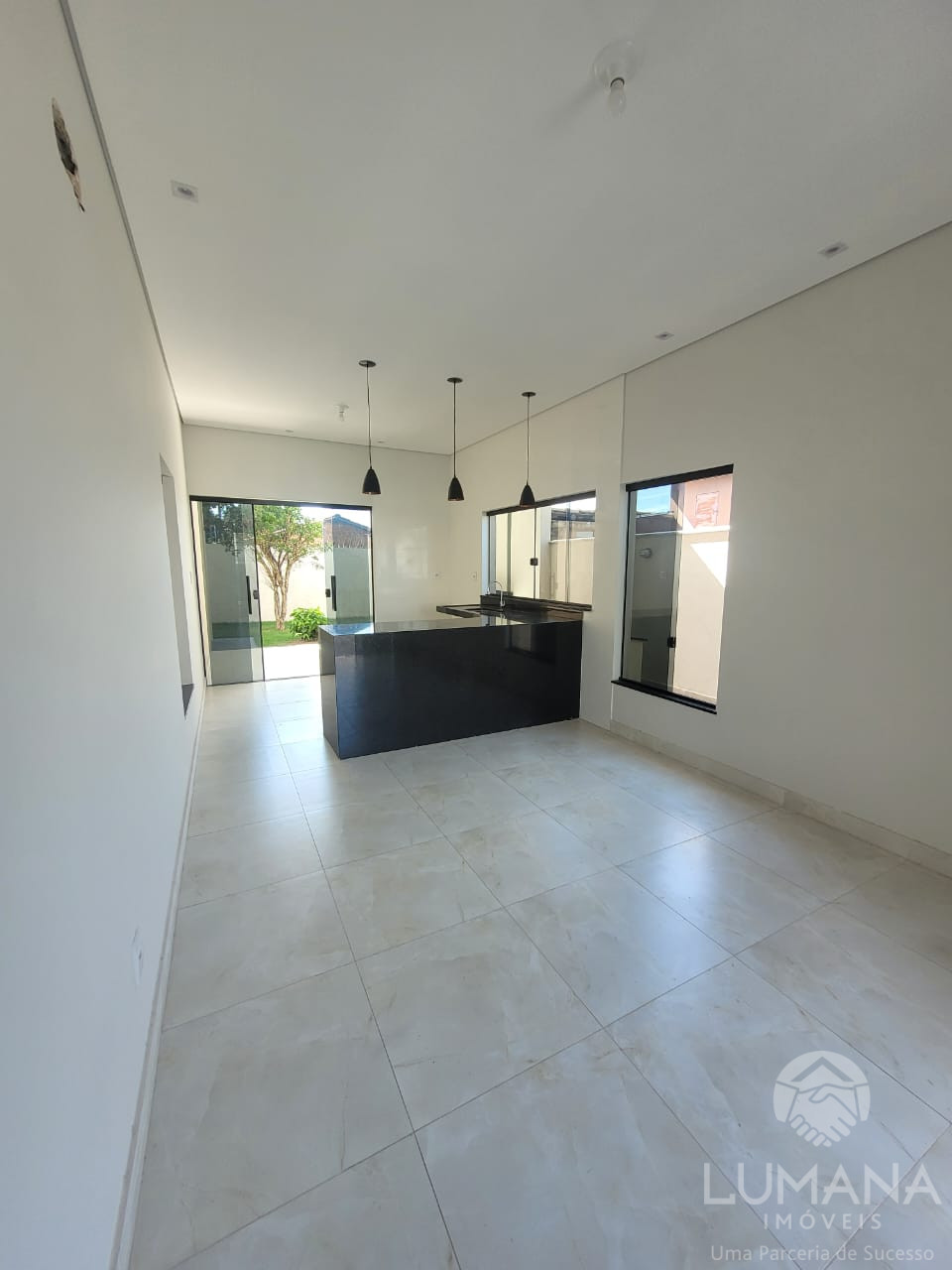 Casa independente lote 240 m²