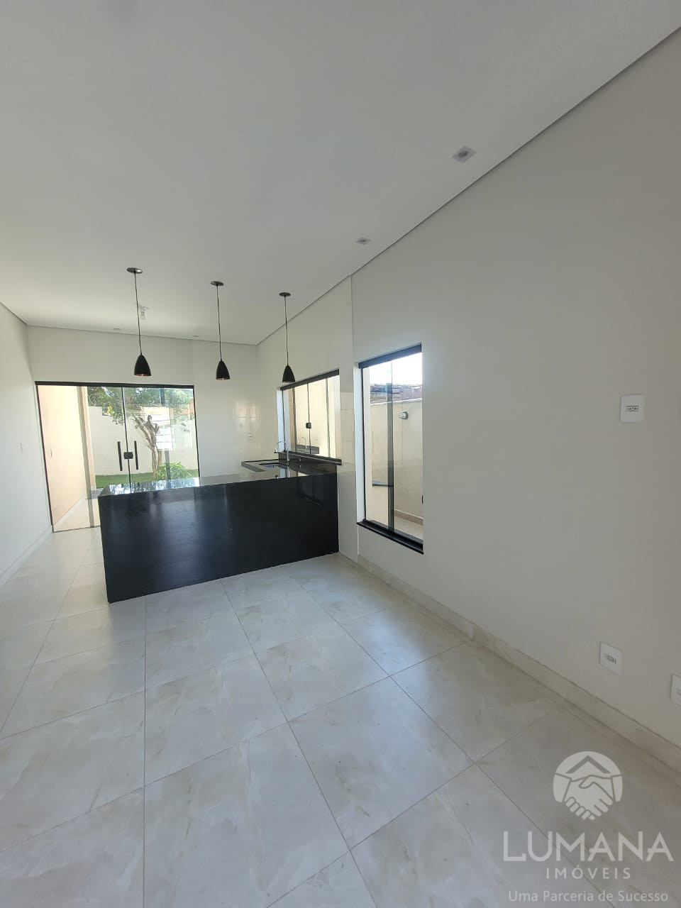 Casa independente lote 240 m²