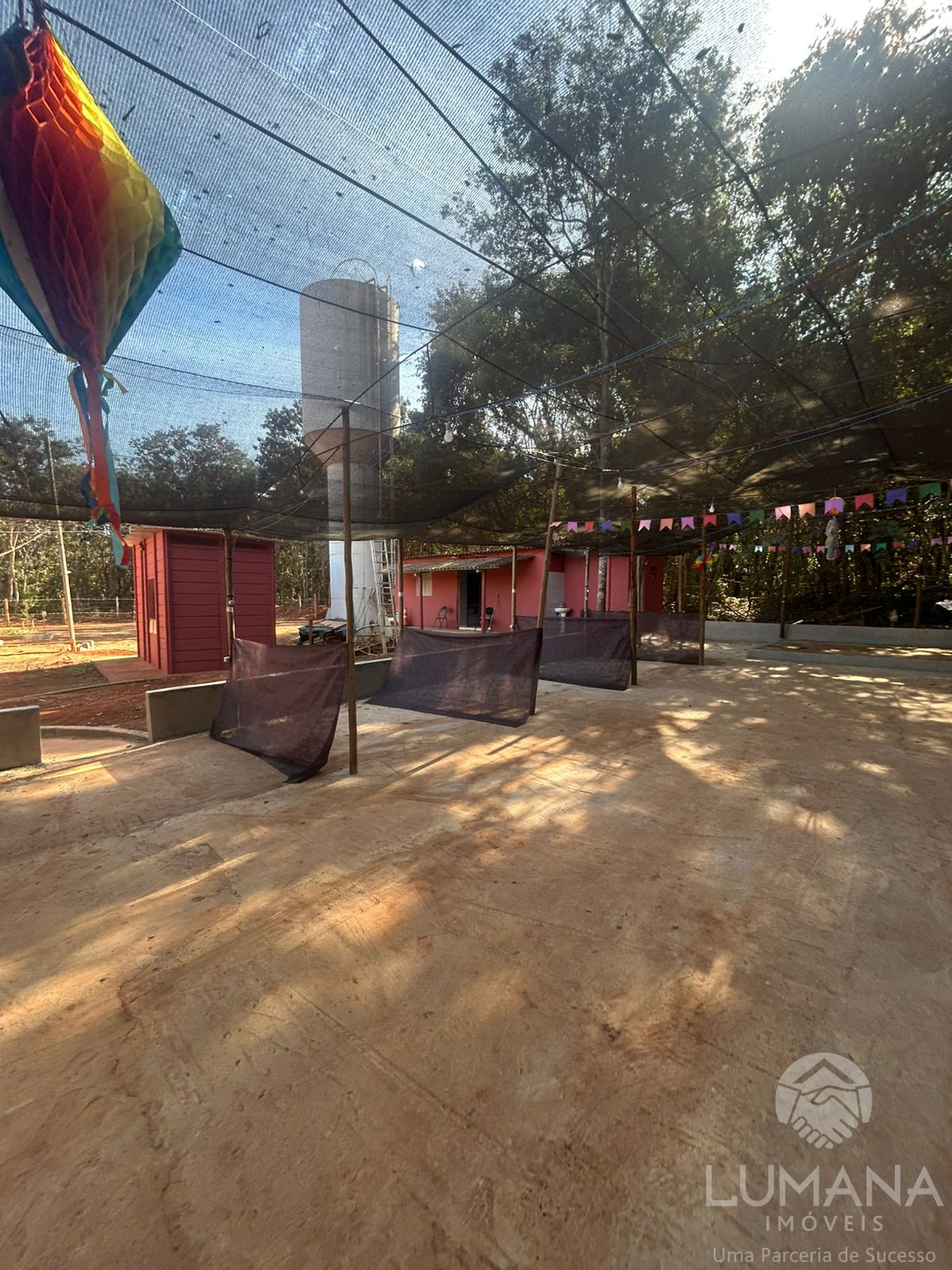 Lote em condomínio- Felixlândia