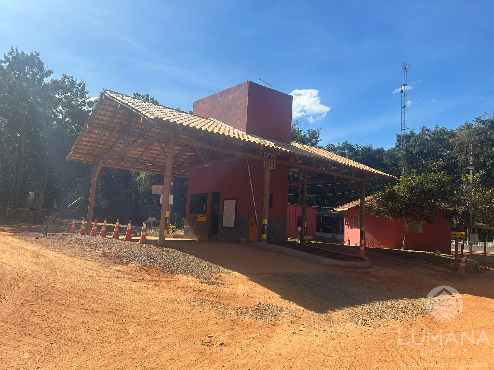 Lote em condomínio- Felixlândia