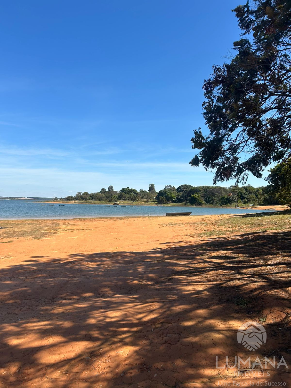 Lote em condomínio- Felixlândia