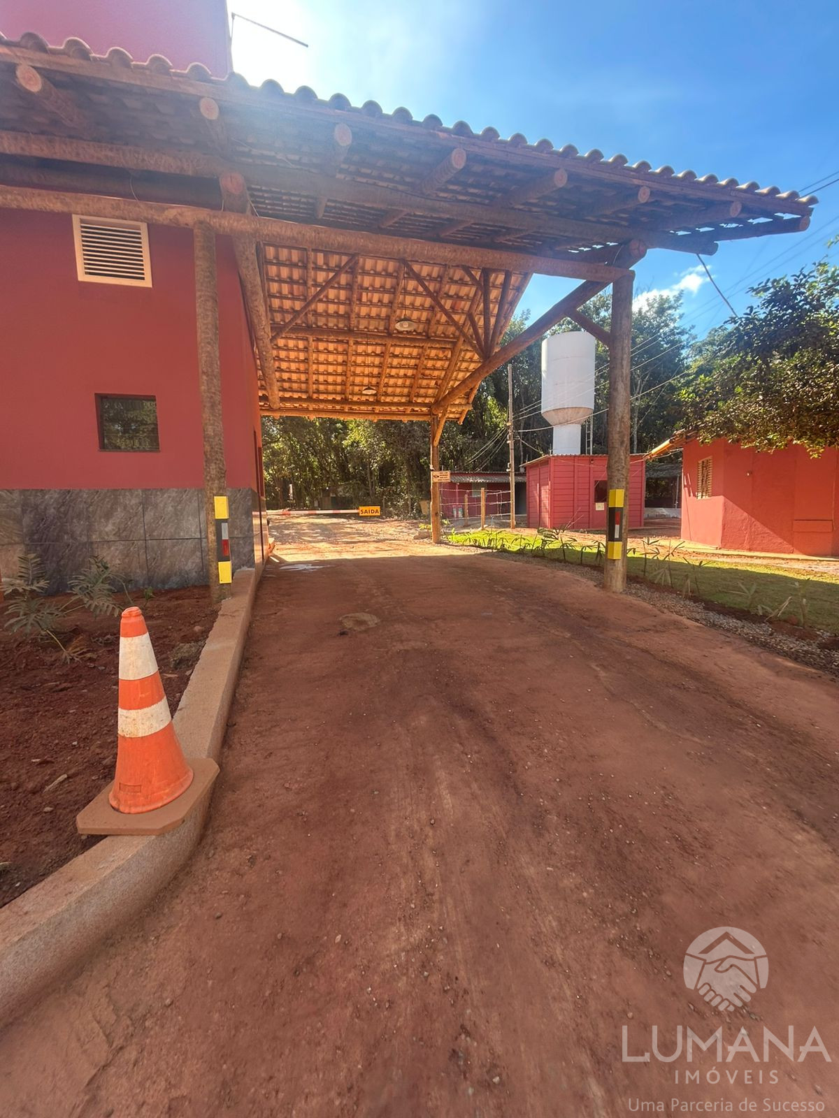 Lote em condomínio- Felixlândia