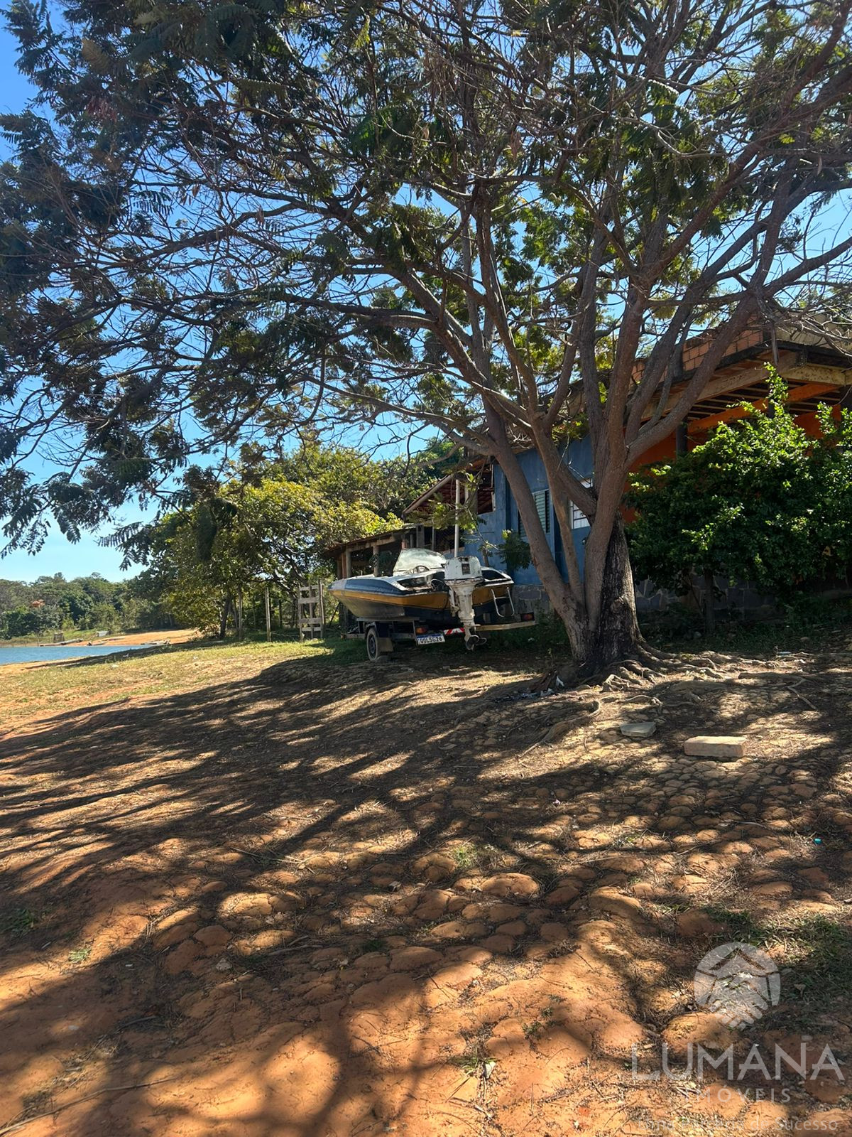Lote em condomínio- Felixlândia