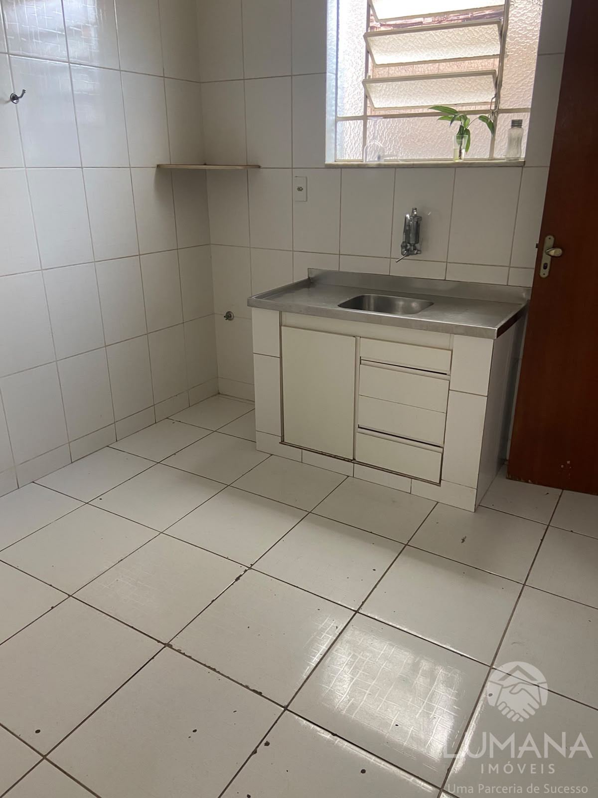 PRÓXIMA AO AEROPORTO DA PAMPULHA