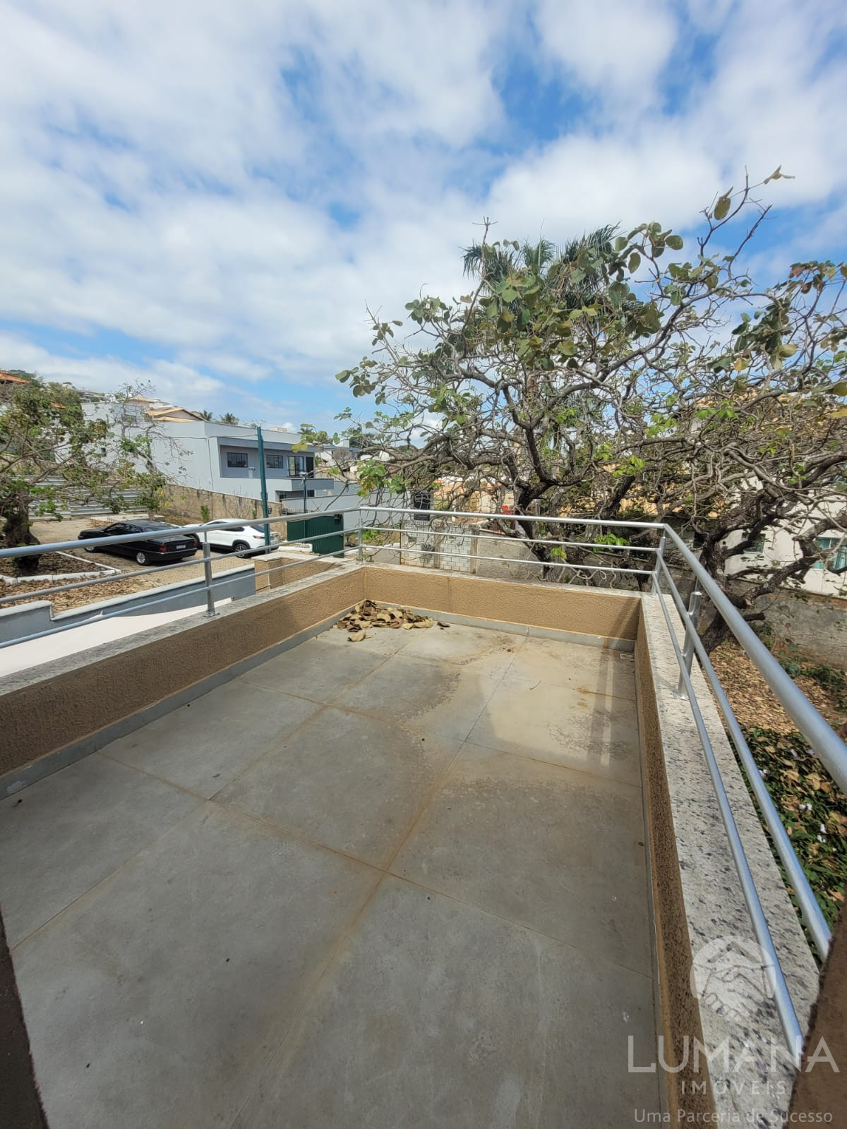Casa em Residencial Fechado