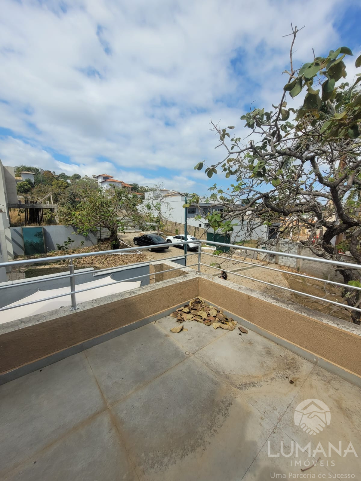 Casa em Residencial Fechado