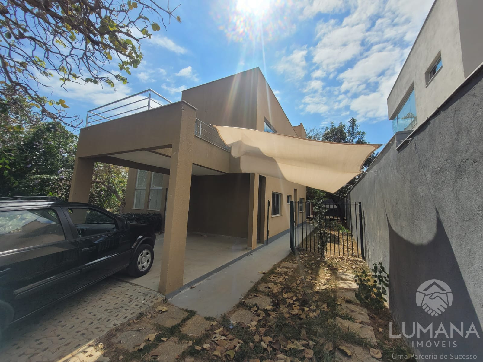 Casa em Residencial Fechado