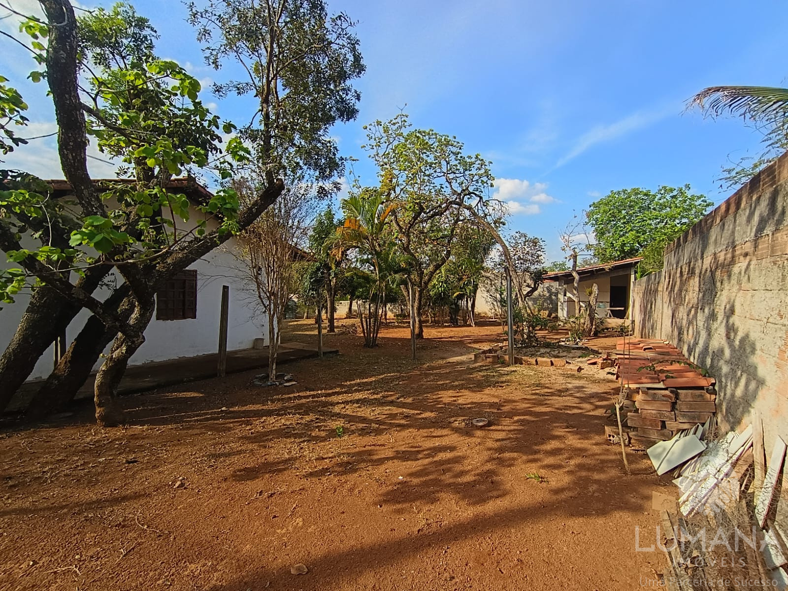 Casa com lote 1.700 m²