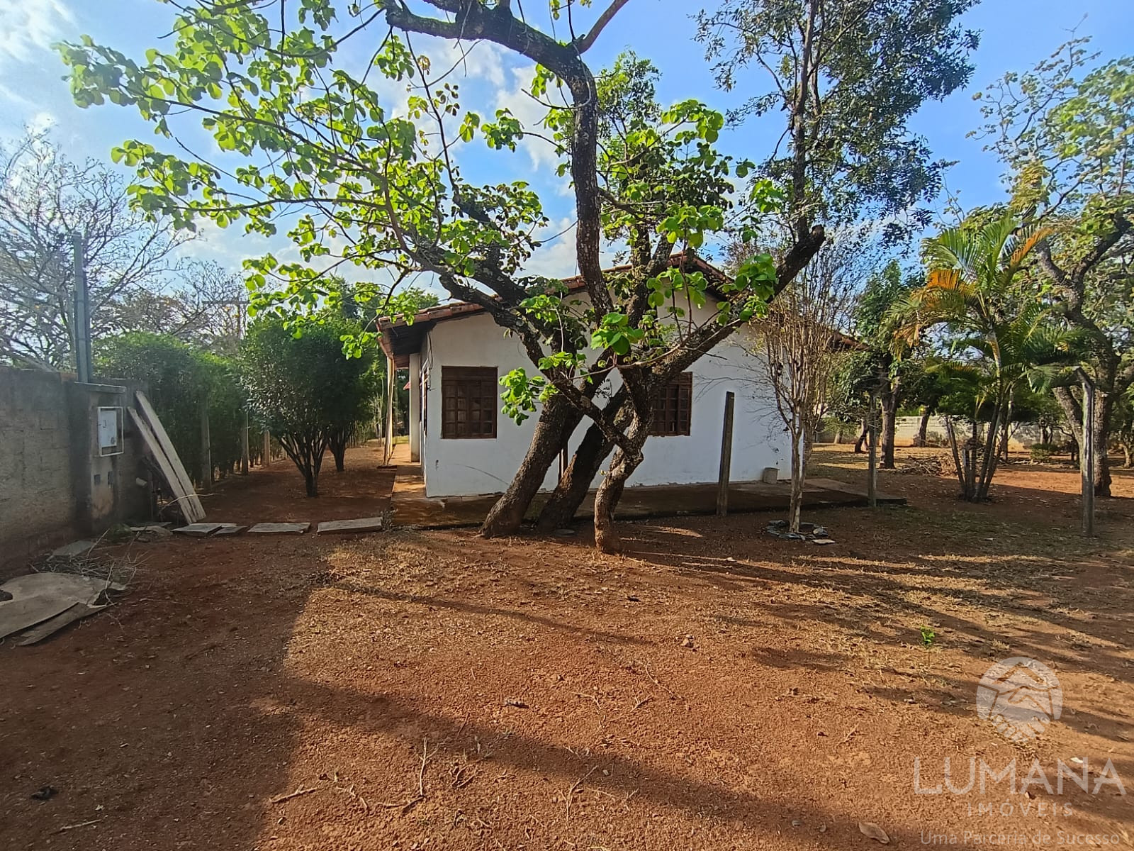 Casa com lote 1.700 m²
