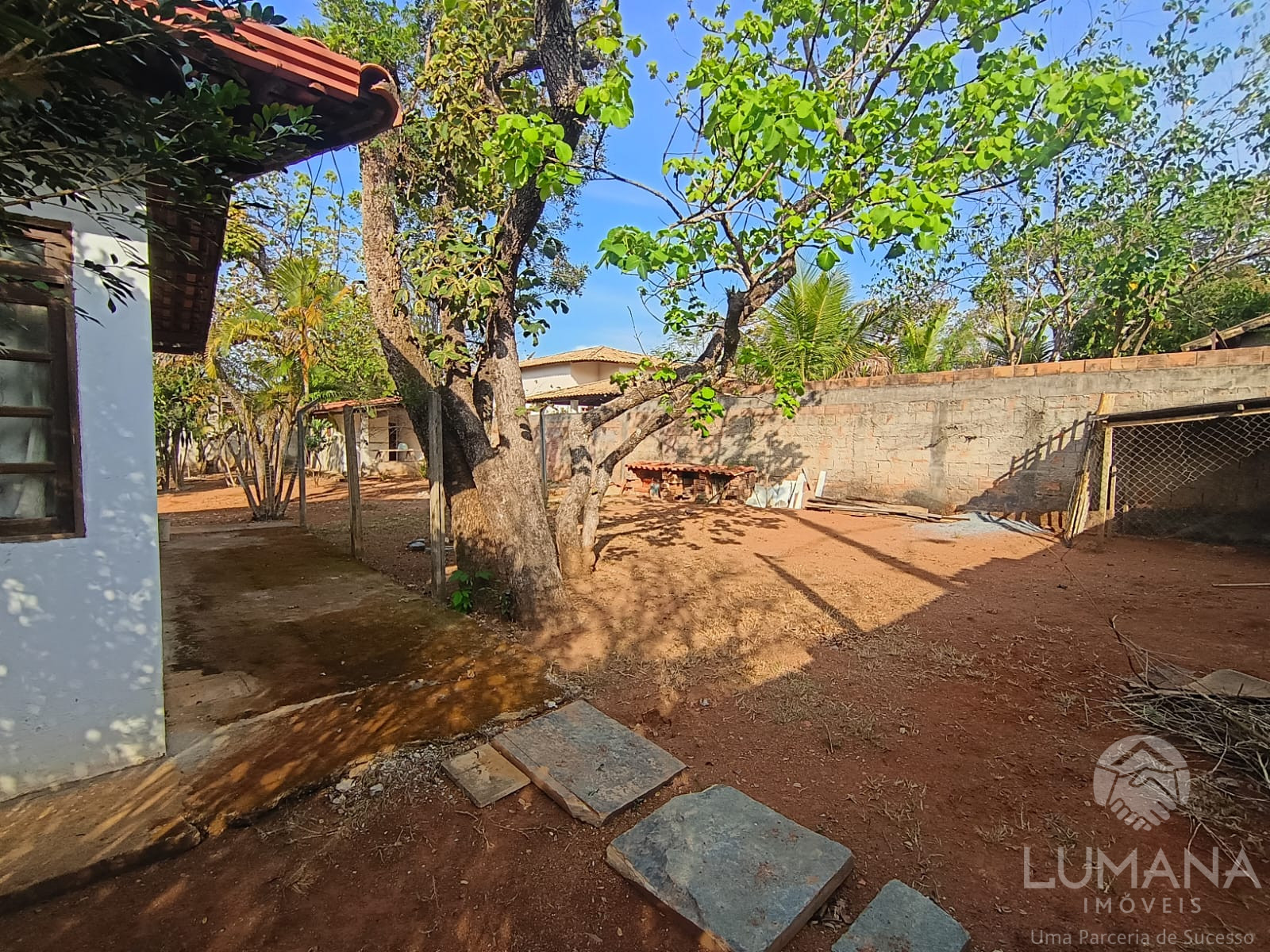 Casa com lote 1.700 m²